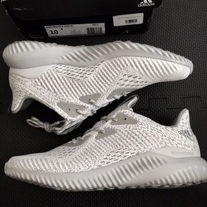 ADIDAS ALPHABOUNCE AMS M